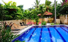 Maple Leaf Hotel Negombo